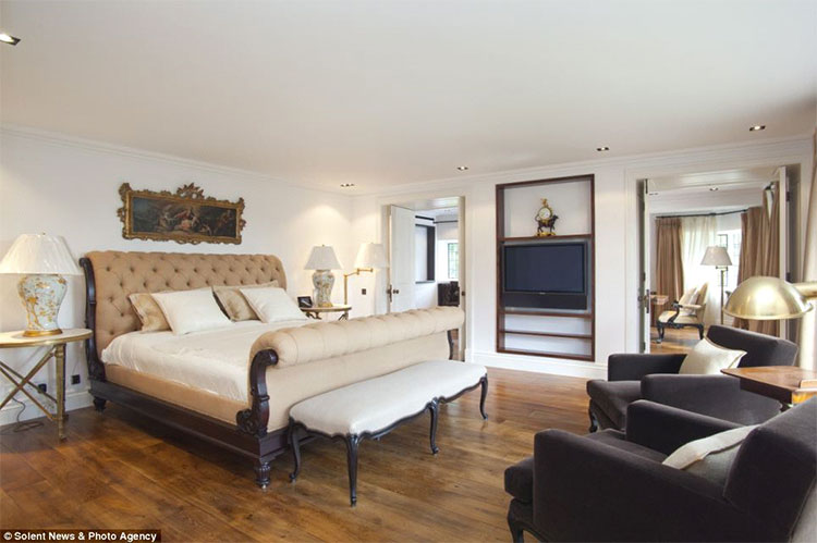 arredamento camera da letto john lennon