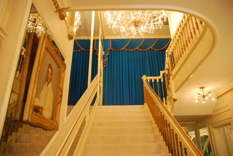 arredamento interni villa elvis
